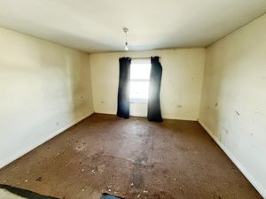 Bedroom- click for photo gallery
